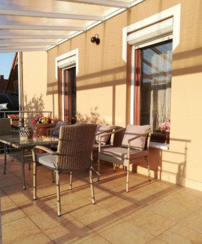 Kristaly Apartmanhaz Шарвар Экстерьер фото